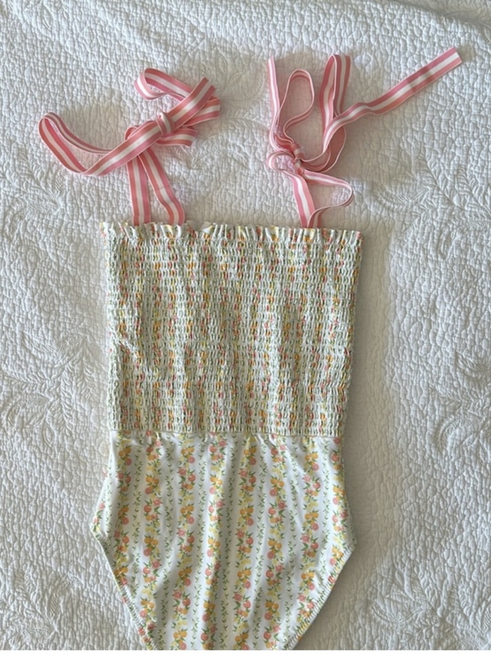 Minnow Smocked Citrus Linear Swimsuit xs - Picture 6 of 7